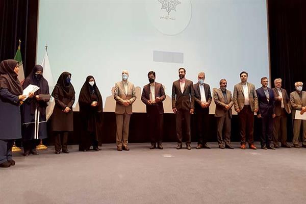 با حضور وزیر علوم تحقیقات و فناوری؛ آیین بزرگداشت روز جهانی ارتباطات و روابط عمومی در دانشگاه الزهرا برگزار شد